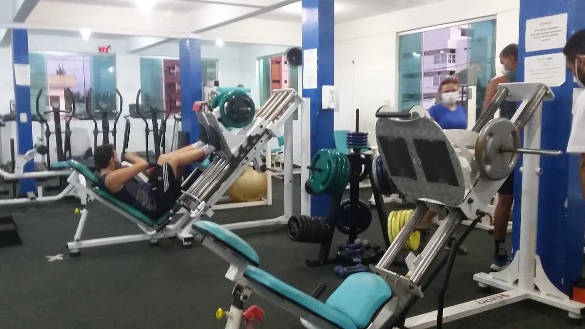 Espaço Físico Academia – foto 2