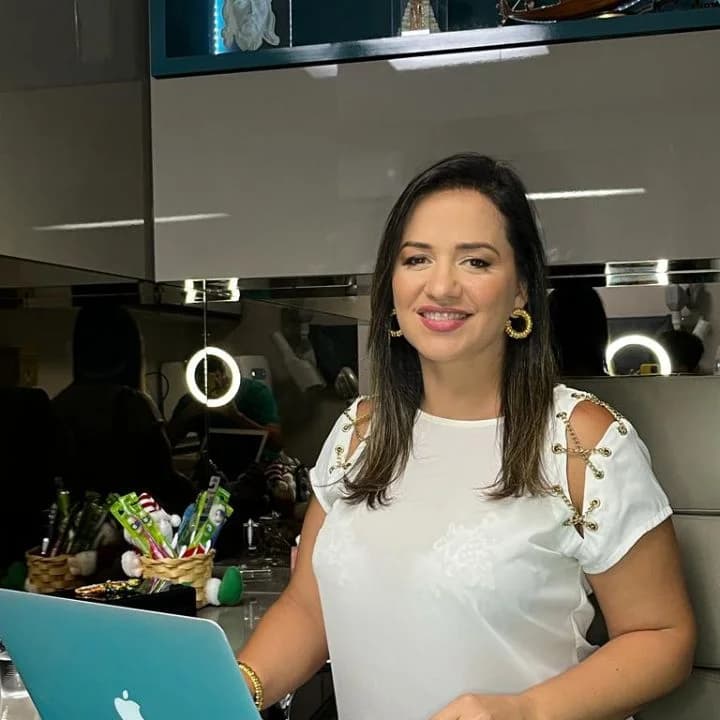 Dra. Liliani Coelho | Harmonização Facial – foto 1