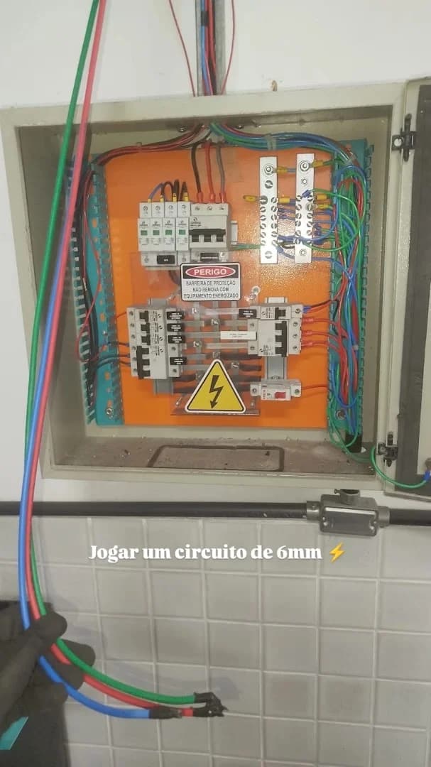 CAYO REIS - ELETRICISTA EM RECIFE 24H