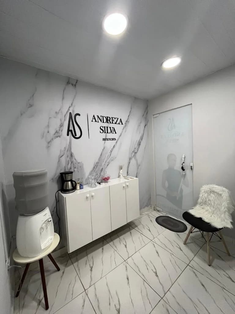 Andreza Silva - Esteticista
