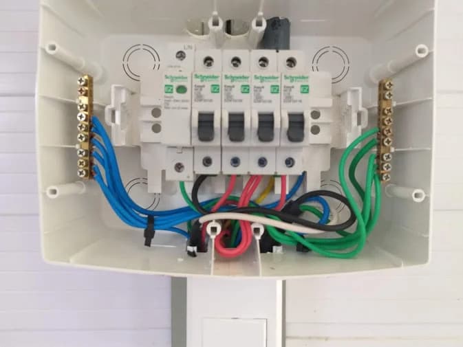 Disk. - Eletricista Bombeiro hidráulico Serviços 24hs – foto 1