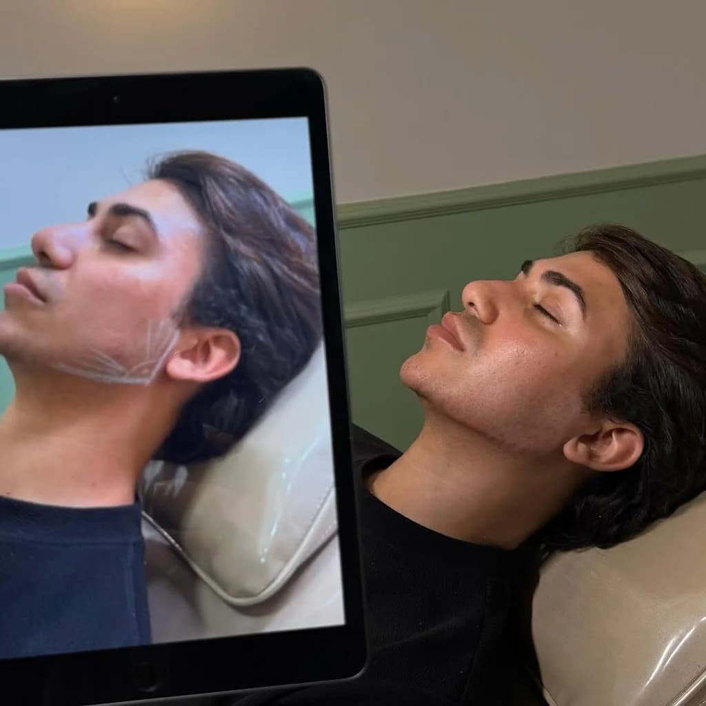Dra. Paula Oliveira | Harmonização Facial – foto 2