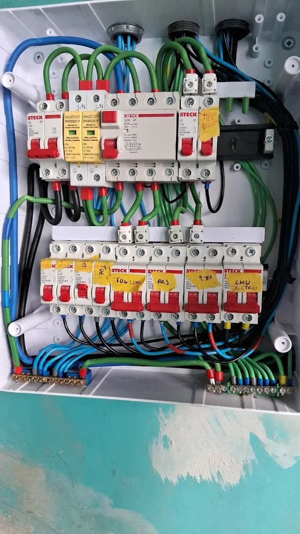 Murilo Eletricista : Instalações & Reparos Elétricos residenciais – foto 1