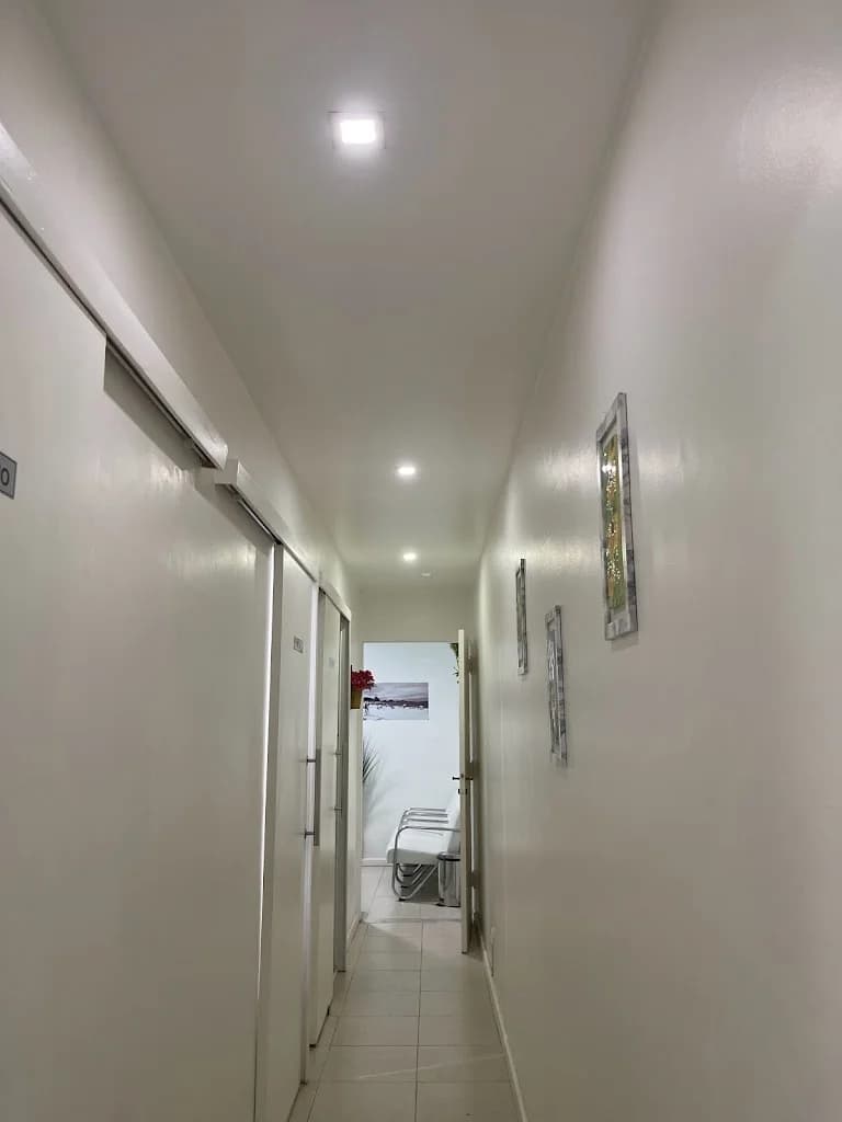 Copa Laser Depilação a Laser em Copacabana/ Laser de Diodo, Limpeza de Pele, Peeling, Drenagem Linfática, Gordura Localizada – foto 3