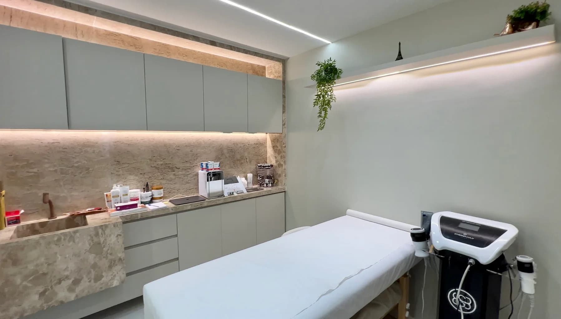 LIFE LASER Estética e Depilação