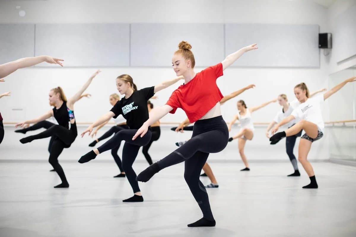 Studio FF Bastos | Pilates, Danças e Yoga – foto 2