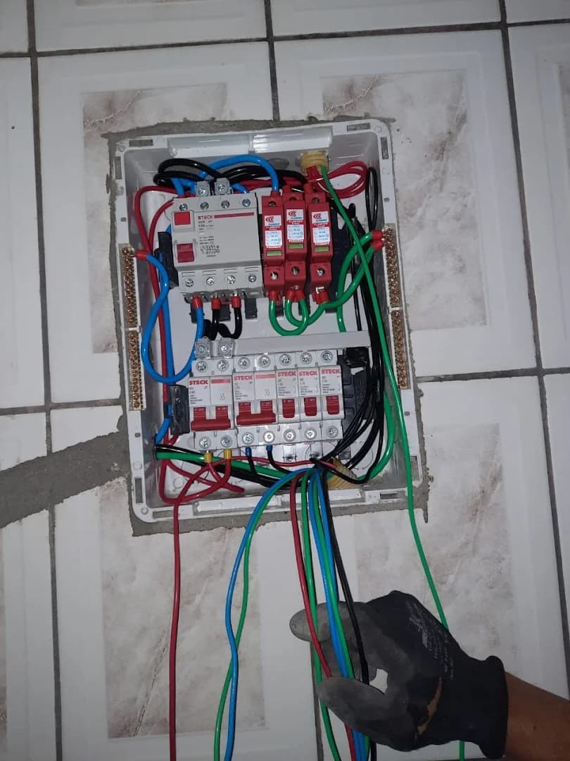 Eletricista - Potência Elétrica – foto 2