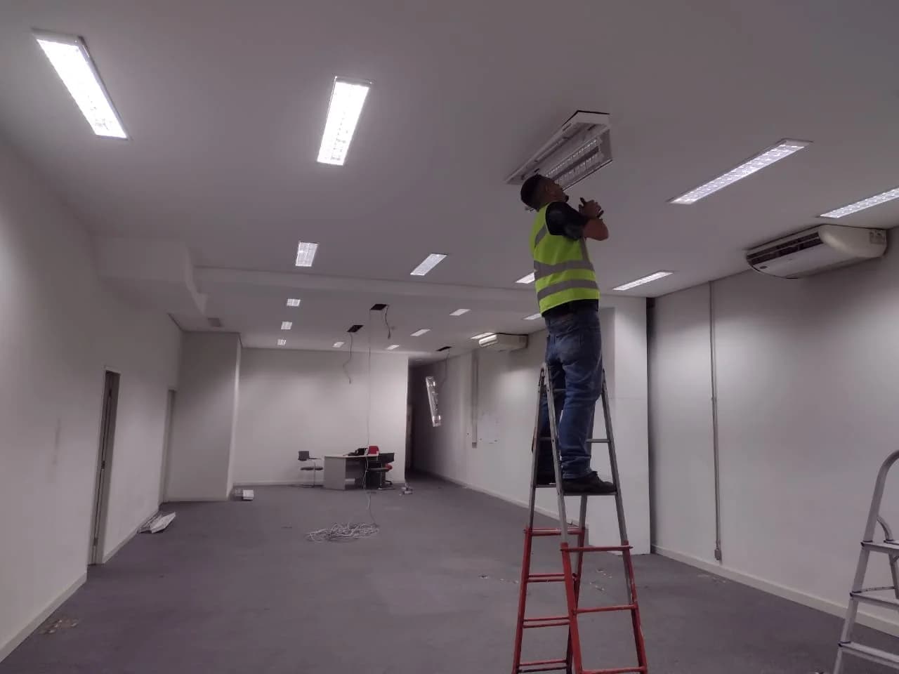 LF Elétrica - Projetos e Reformas / Eletricista - Jardim Zaira – foto 3