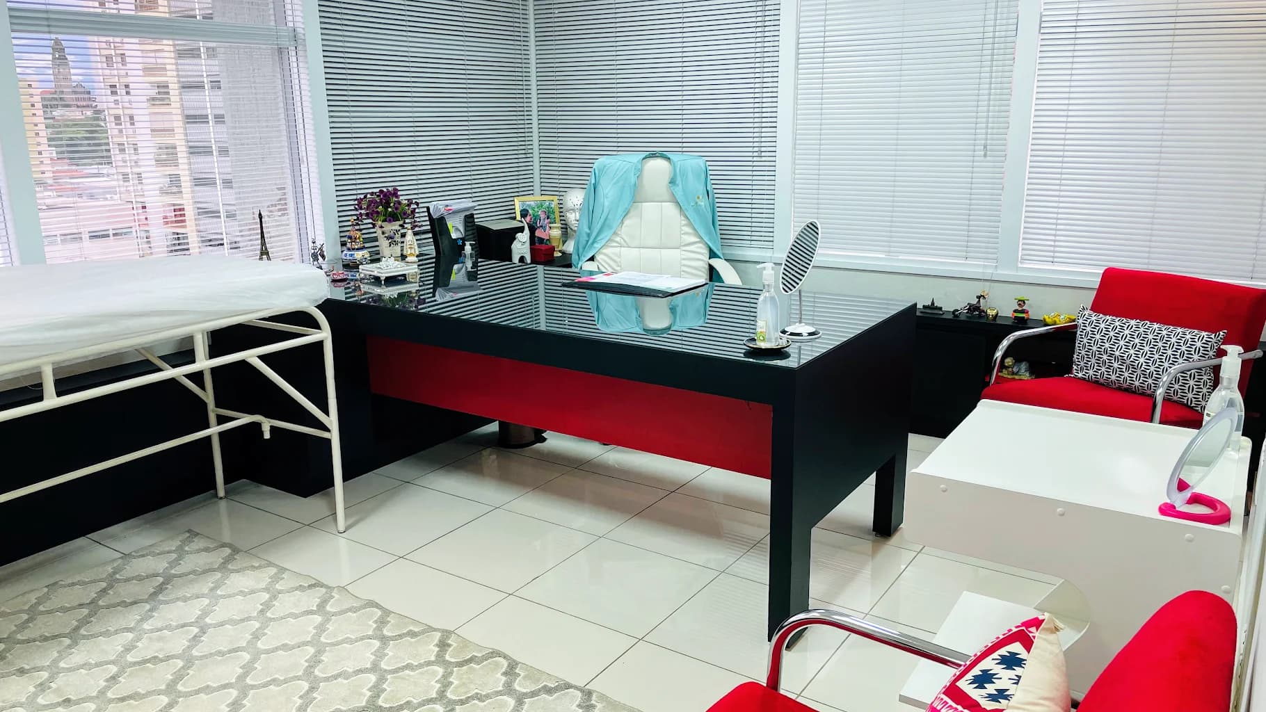Dra Nathalia Homsi – foto 1