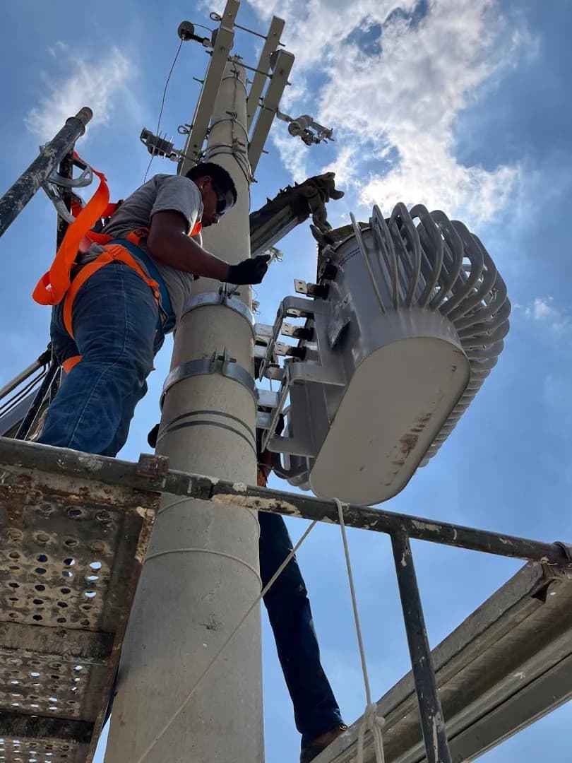 ADS ELÉTRICA - Eletricista 24h Niterói | Manutenção, Instalações, Subestações, Geradores, Aumento de carga. Gestão de Energia – foto 2