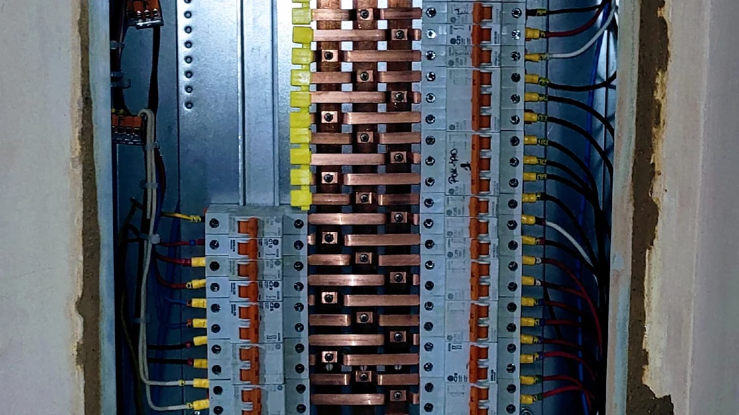 Eletricista 24 horas – foto 1
