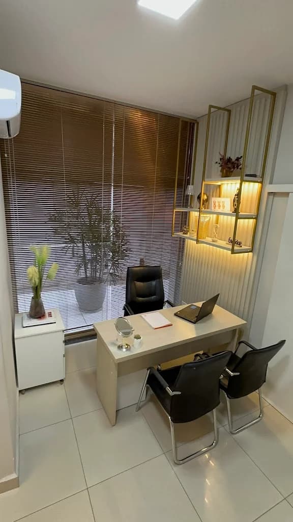 Dra. Elizângela Madeira | Estética Avançada – foto 2