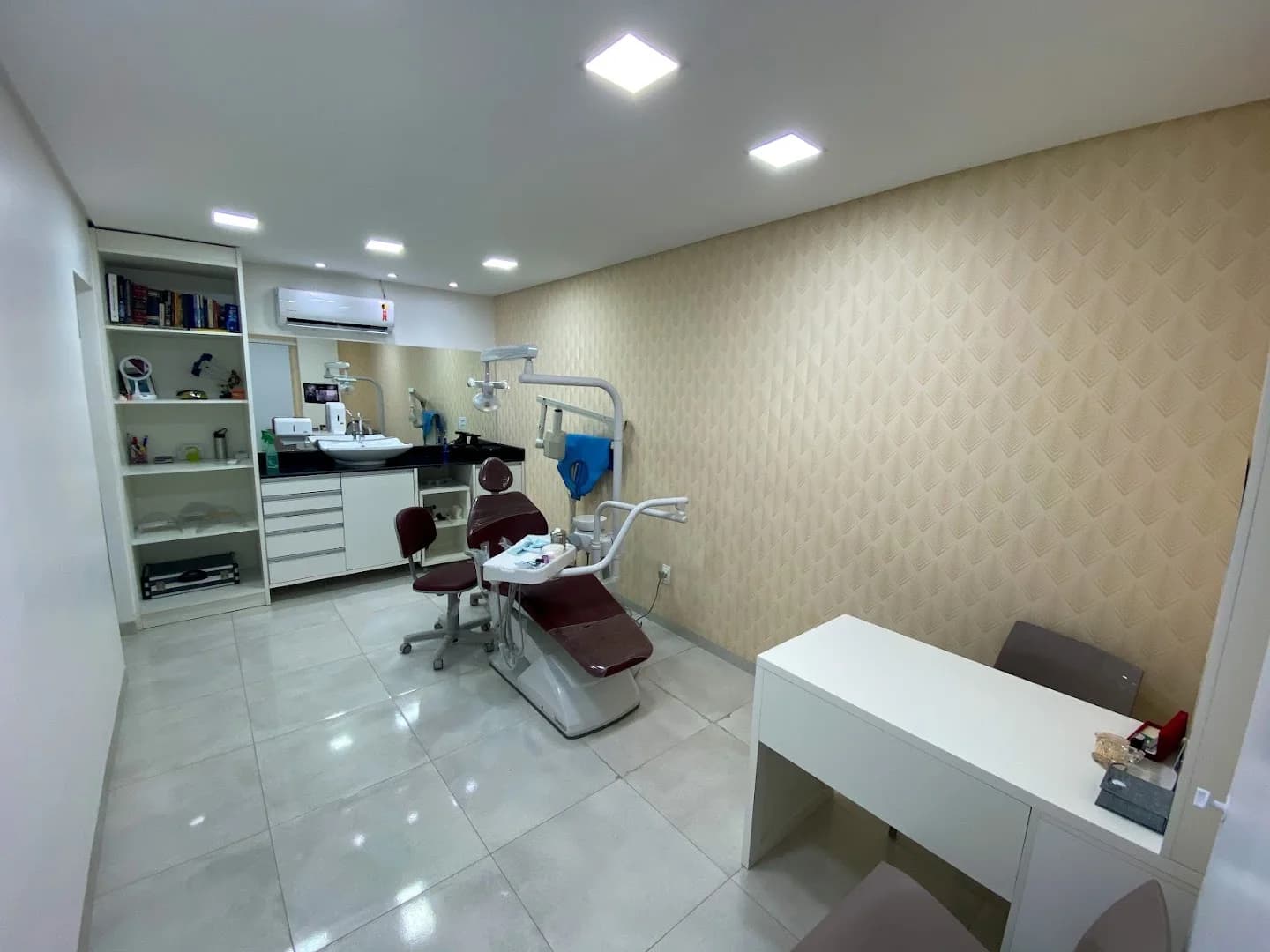 Dr. Bernardo Rojas | Consultório Odontológico | Dentista em Olinda – foto 2