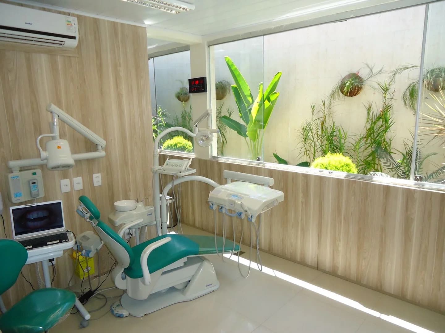 02 - Odonto10x | Clínica Odontológica e Estética | Dentista Desde 1999 | Arauá - Aracaju – foto 2