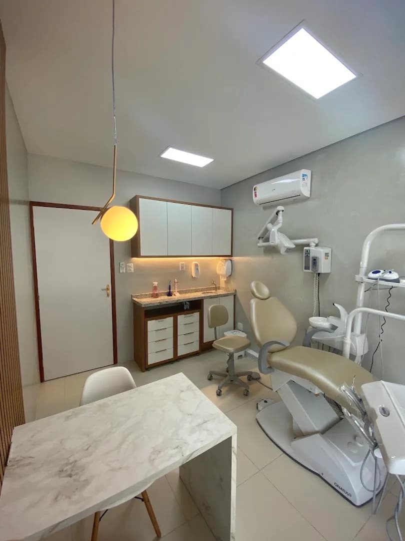 WHR Odontologia – foto 1