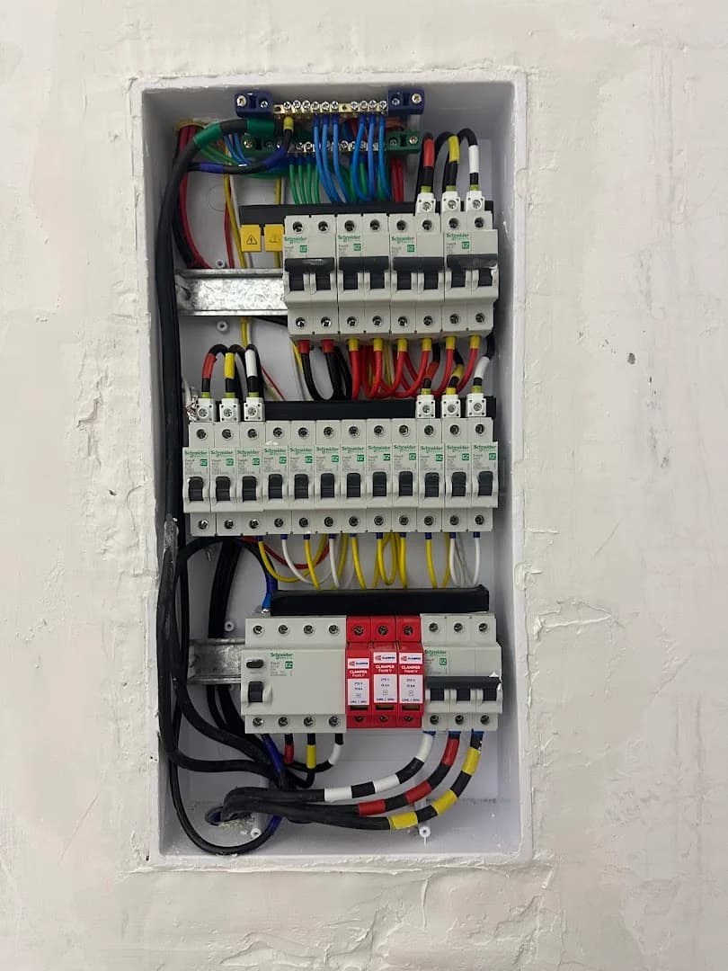 Felipe Brito Eletricista – foto 3