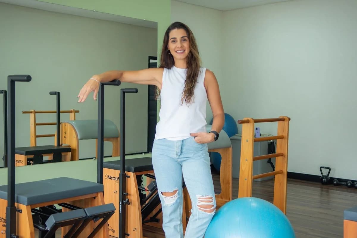 Pilates em Campinas | Fisioterapia | Treino Funcional | Studio Levestar | Invertidas no Pilates – foto 1