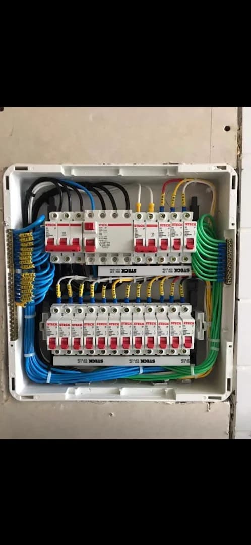 FhLog Elétrica e Instalações – foto 1