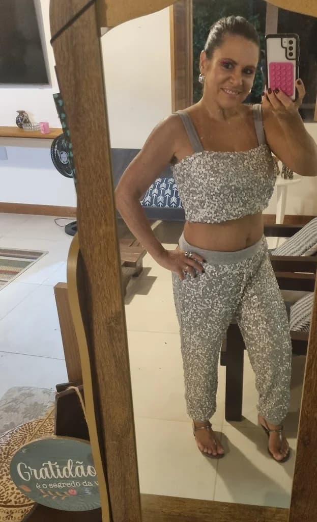 Dra. Rina Chagas - Estética Avançada em Salvador | Rejuvenescimento | Harmonização Facial | Botox | Preenchimento Facial – foto 2