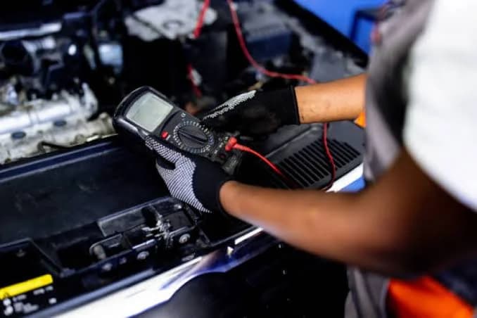 Romano Auto Elétrica, Socorro 24h – foto 1