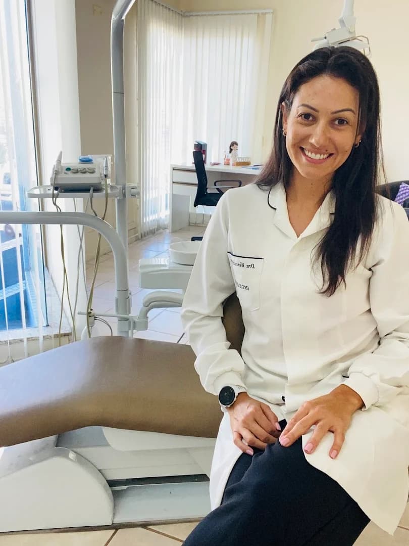Dra. Wanessa Hoffmann Brito – foto 1