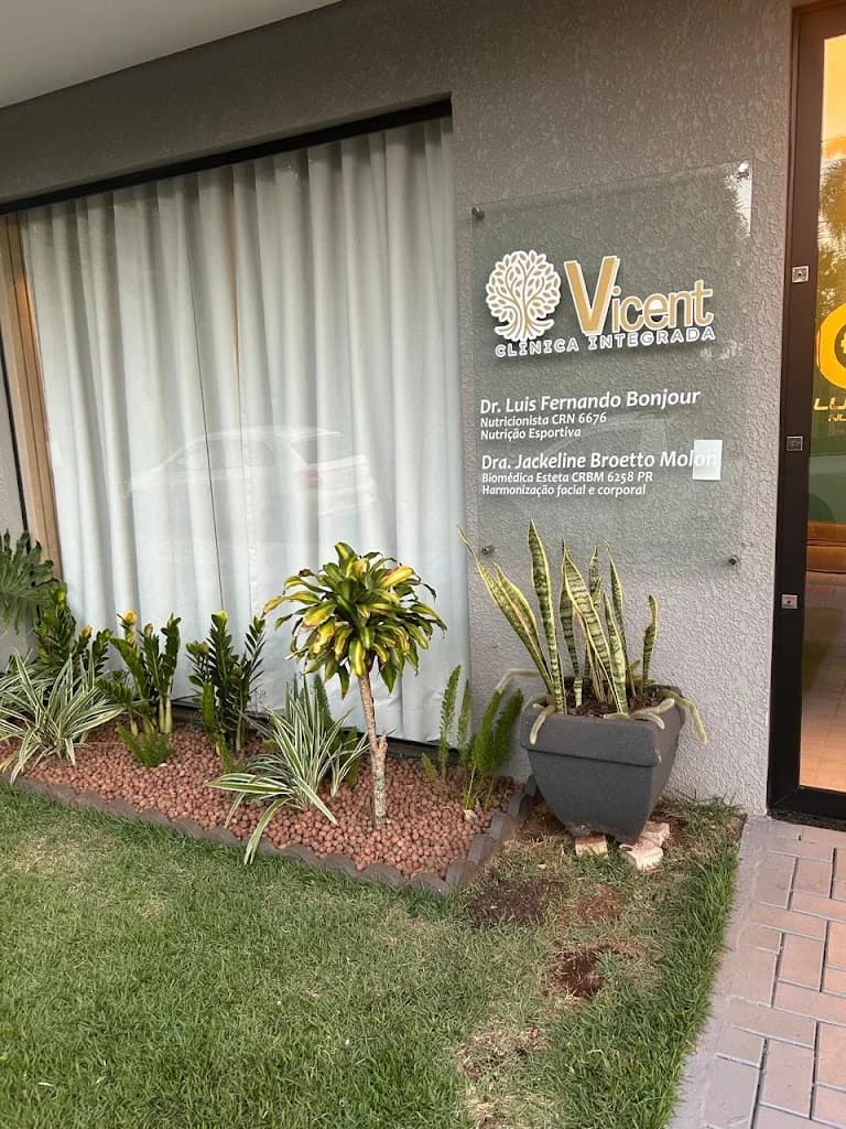 Dra Jackeline Broetto Molon - Harmonização Facial e Corporal em Toledo – foto 1