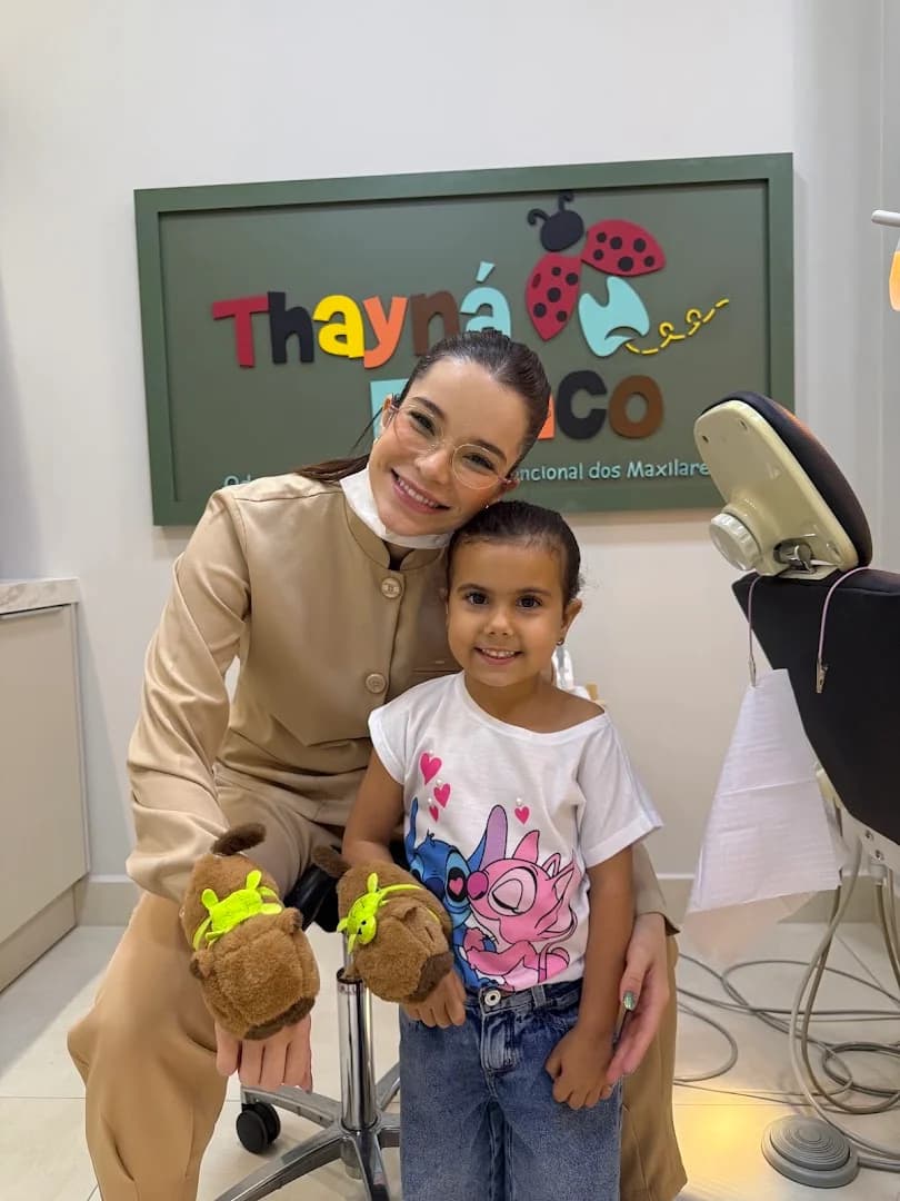 Dra. Thayná F. Franco – foto 3