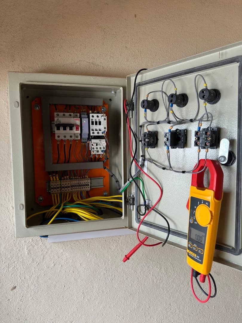 Amperlus Soluções Elétricas - Eletricista em Belo Horizonte – foto 3