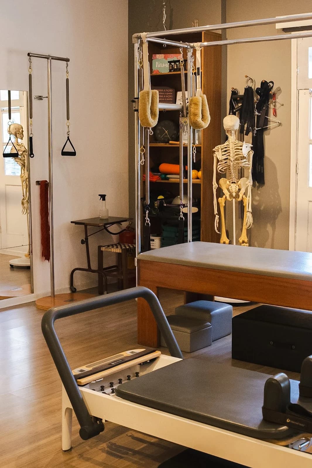 Pilates La Santé Santa Rosa - Fisioterapeuta Mariana Monnerat