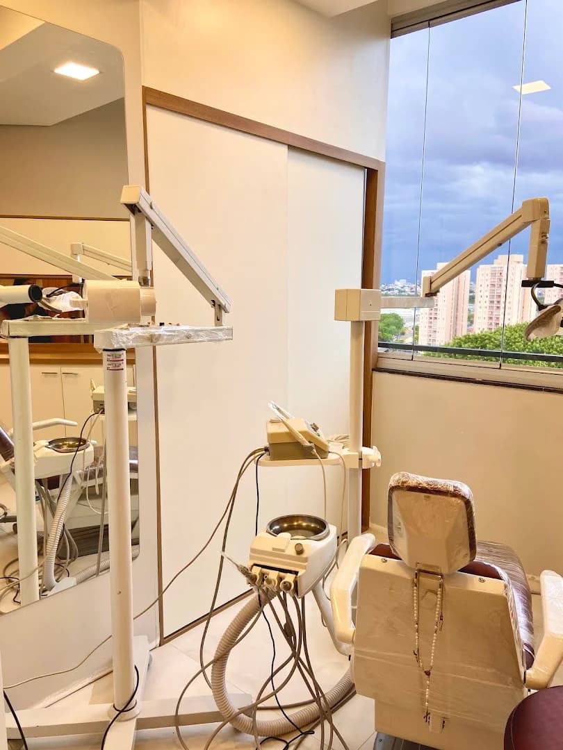 LES ODONTOLOGIA - ALEXANDRA ÁUREA – foto 3
