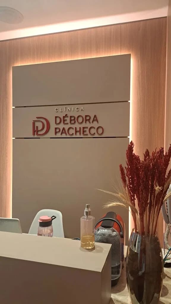 Dra Débora Pacheco - Preenchimento - Rejuvenescimento Facial - Tratamento de Melasma em Guarulhos – foto 2