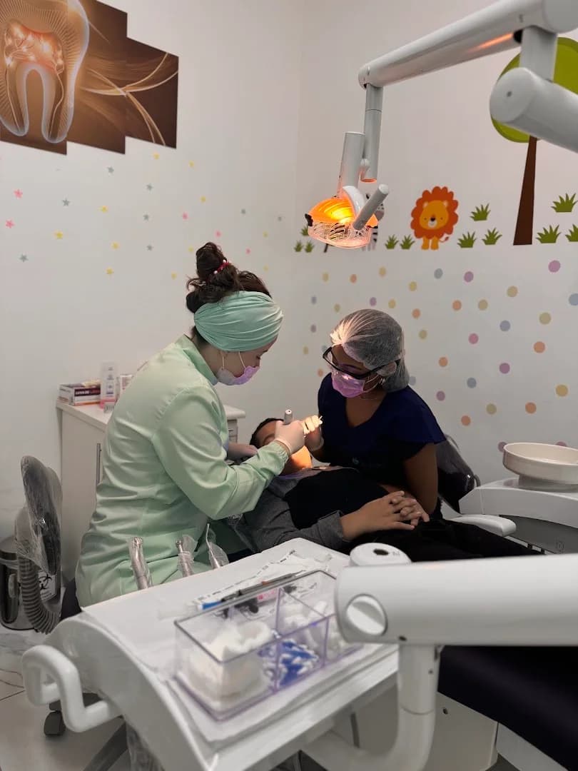 Clínica Calegari Odontologia- Avenida Emílio Ribas