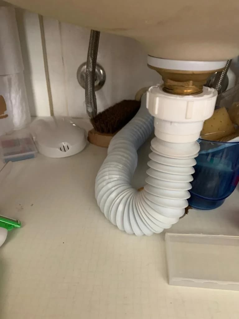 Eletricista e Encanador LZ