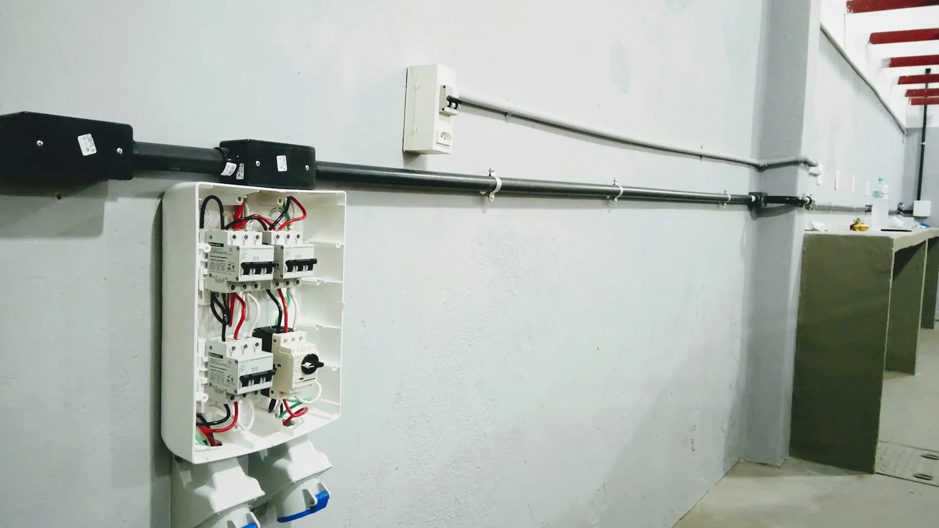 Eletricista Residencial, Predial 24h em Niterói – foto 2