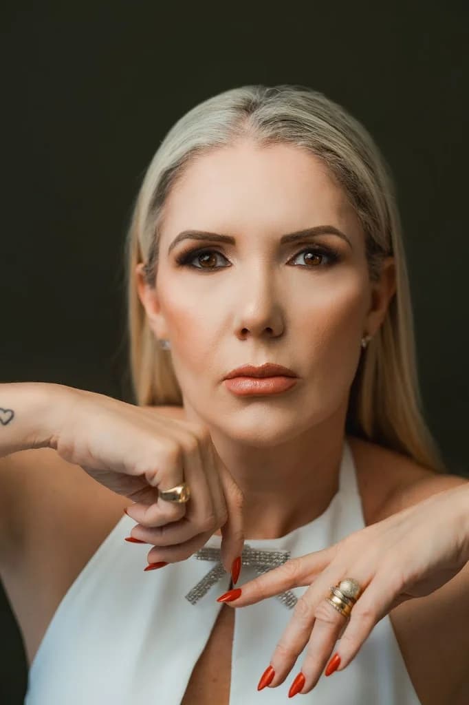 Dra. Larissa Basilio | Botox I Harmonizacao Facial