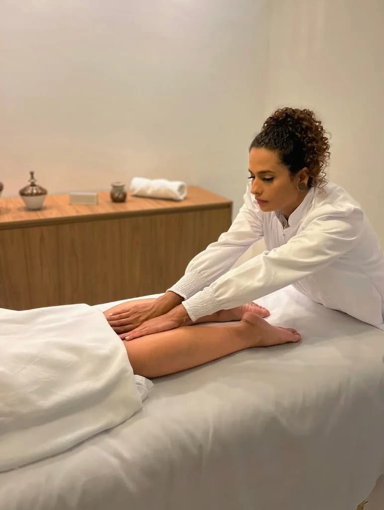 Dra. Jarina Sátira Fisioterapia e Massoterapia – foto 1