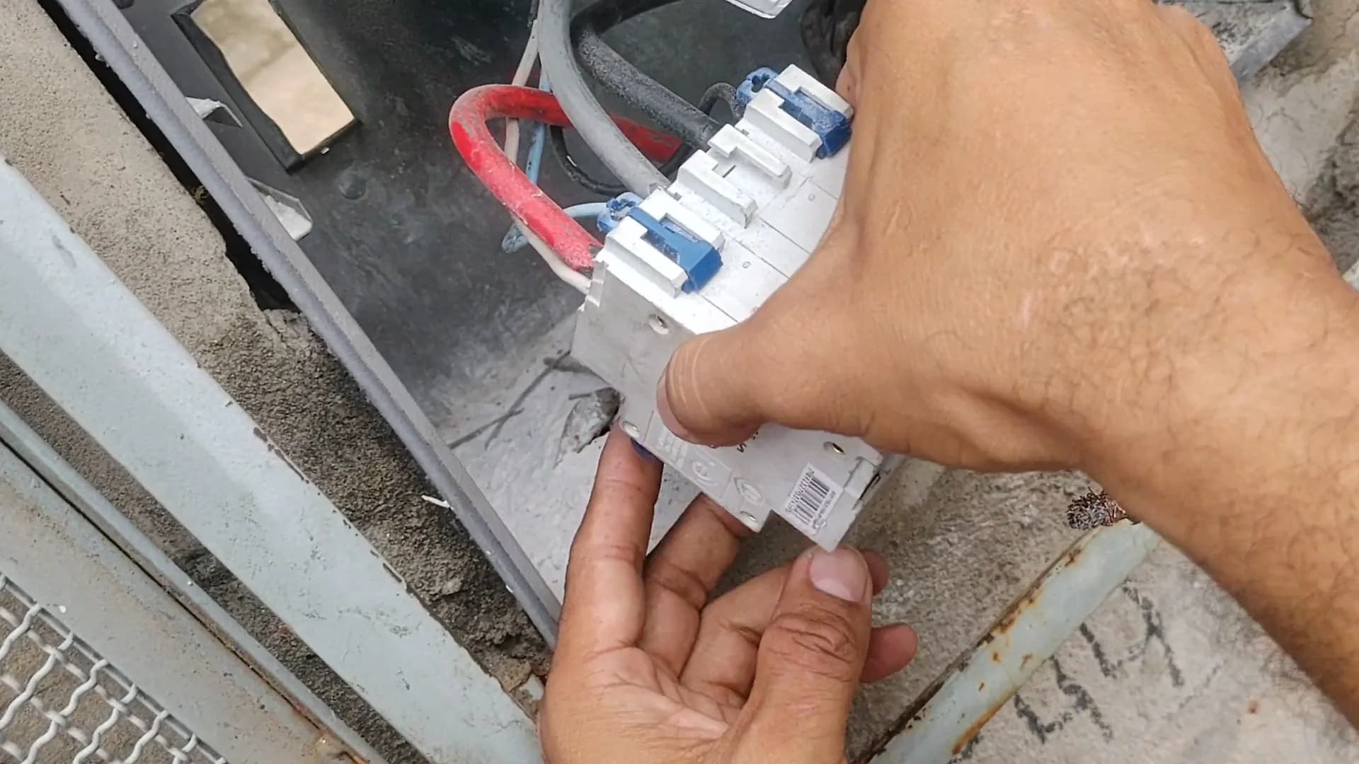 Jl serviço elétricos e manutenção – foto 2