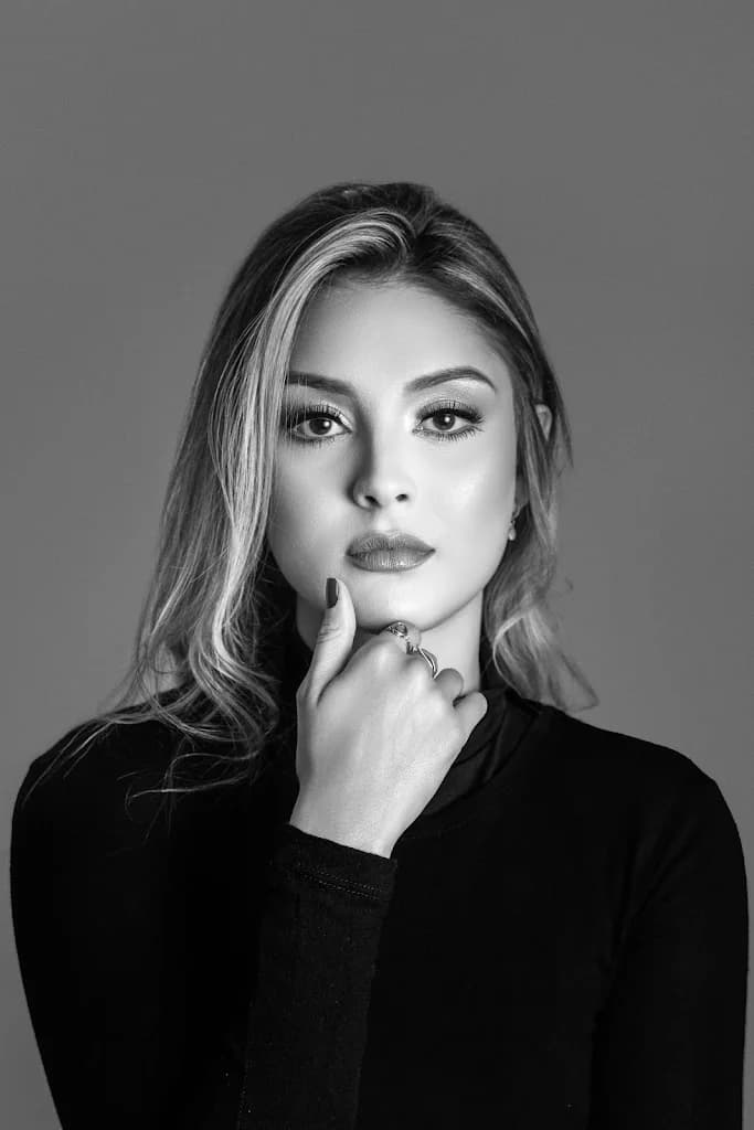 Dra Elisy Pimenta HARMONIZAÇÃO FACIAL – foto 2