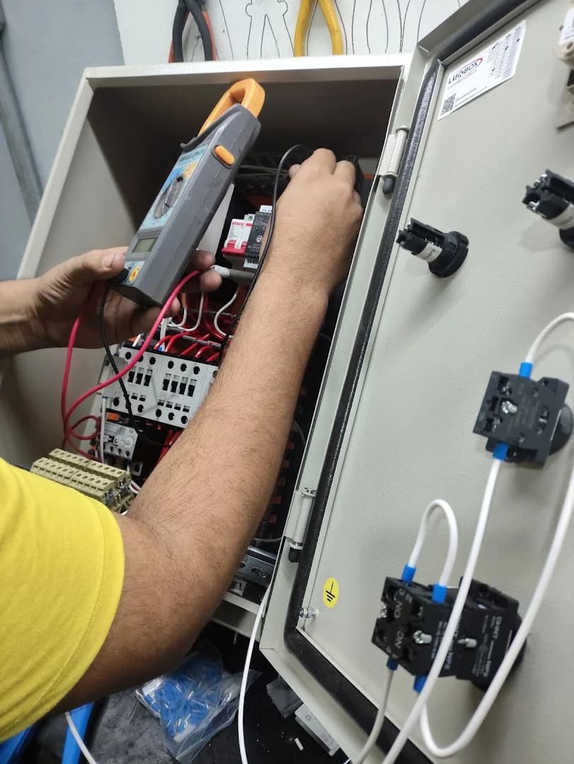 MV Serviços Elétricos – foto 1