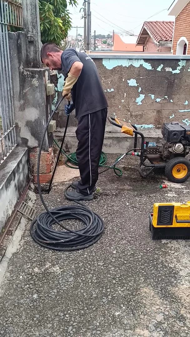 FAST MANUTENÇÕES - Desentupidora, Eletricista, Encanador – foto 2