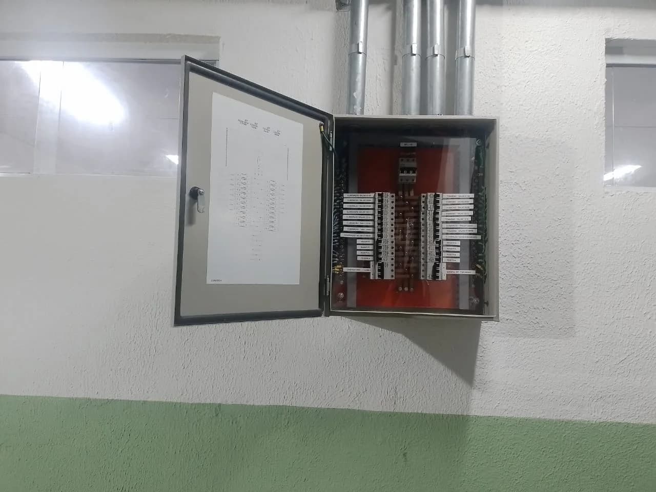 Gisele Saraiva - Eletricista – foto 2