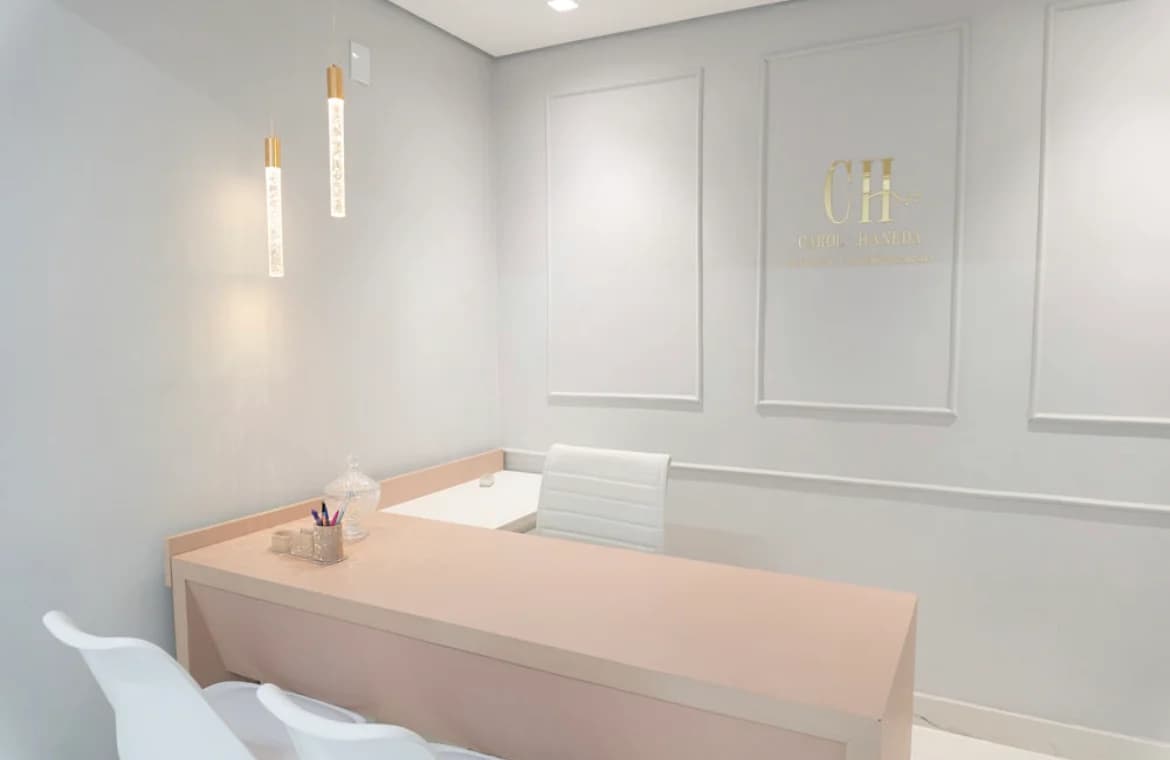 Dra.Carol Haneda - Estética e Harmonização – foto 2