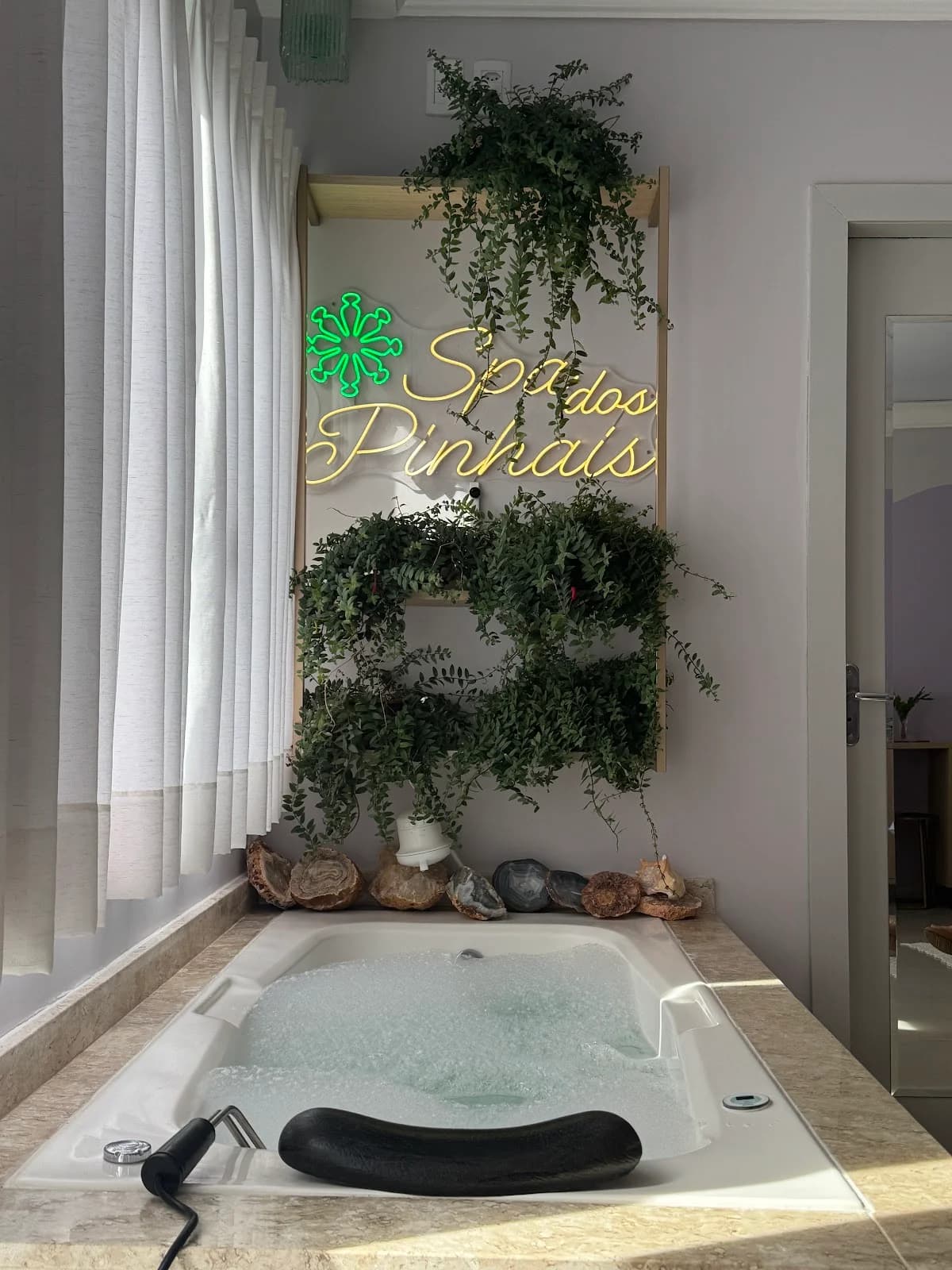 Spa dos Pinhais em Chapecó: spa day em meio à natureza, individual ou para até 4 pessoas, e atendimentos nutricionais. – foto 2