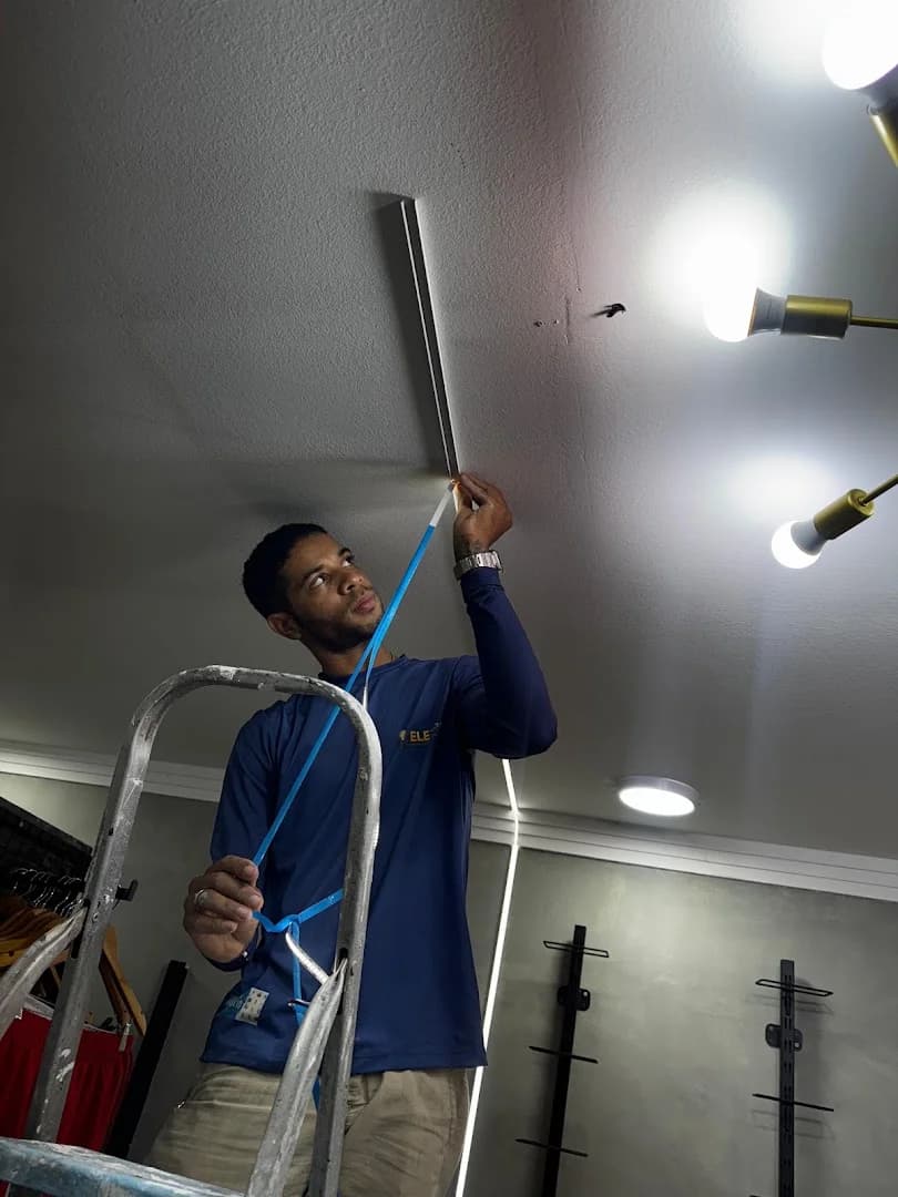 Eletric Instalação e Manutenção | Eletricista em Salvador – foto 1