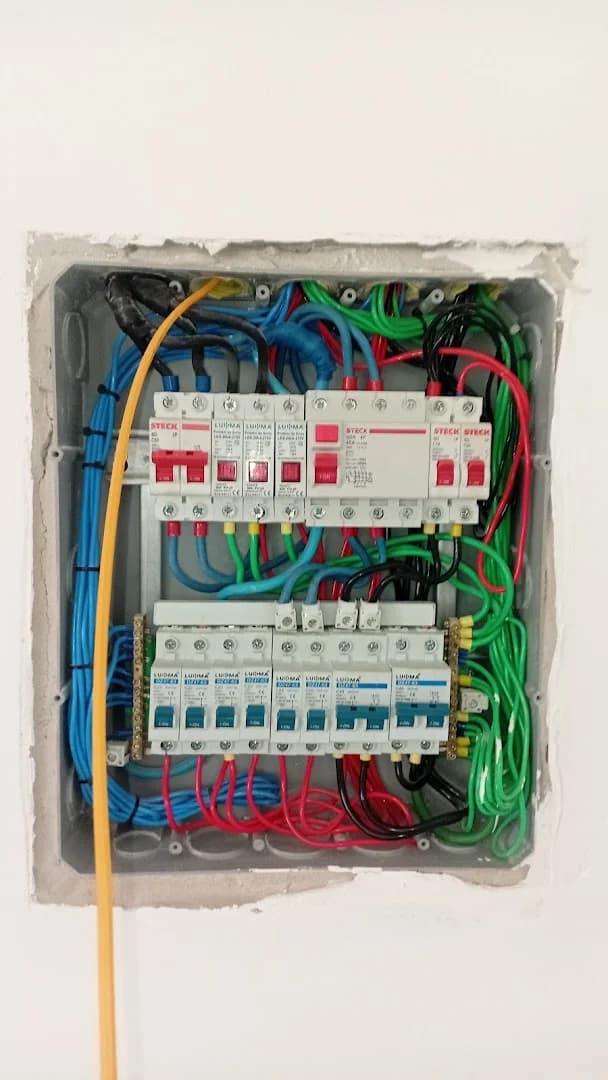 Luís Eletricista Residencial – foto 3