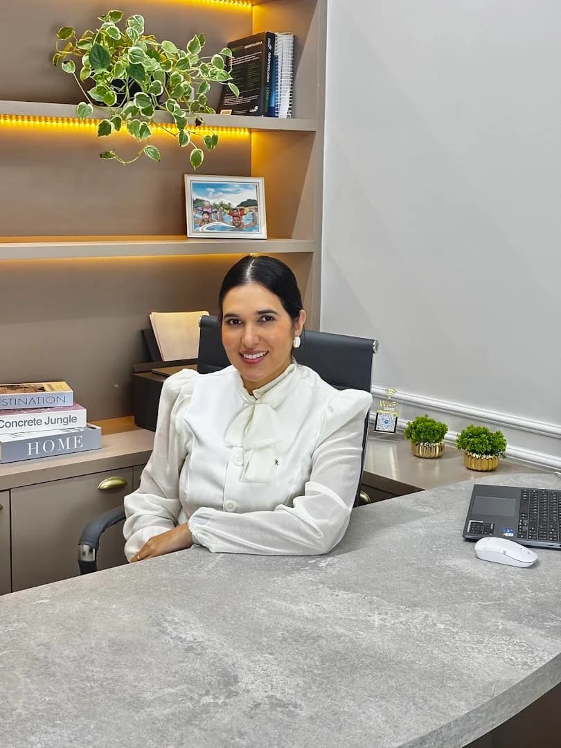 Dentista em Cuiabá - Dra Mariana Lima Pereira – foto 1