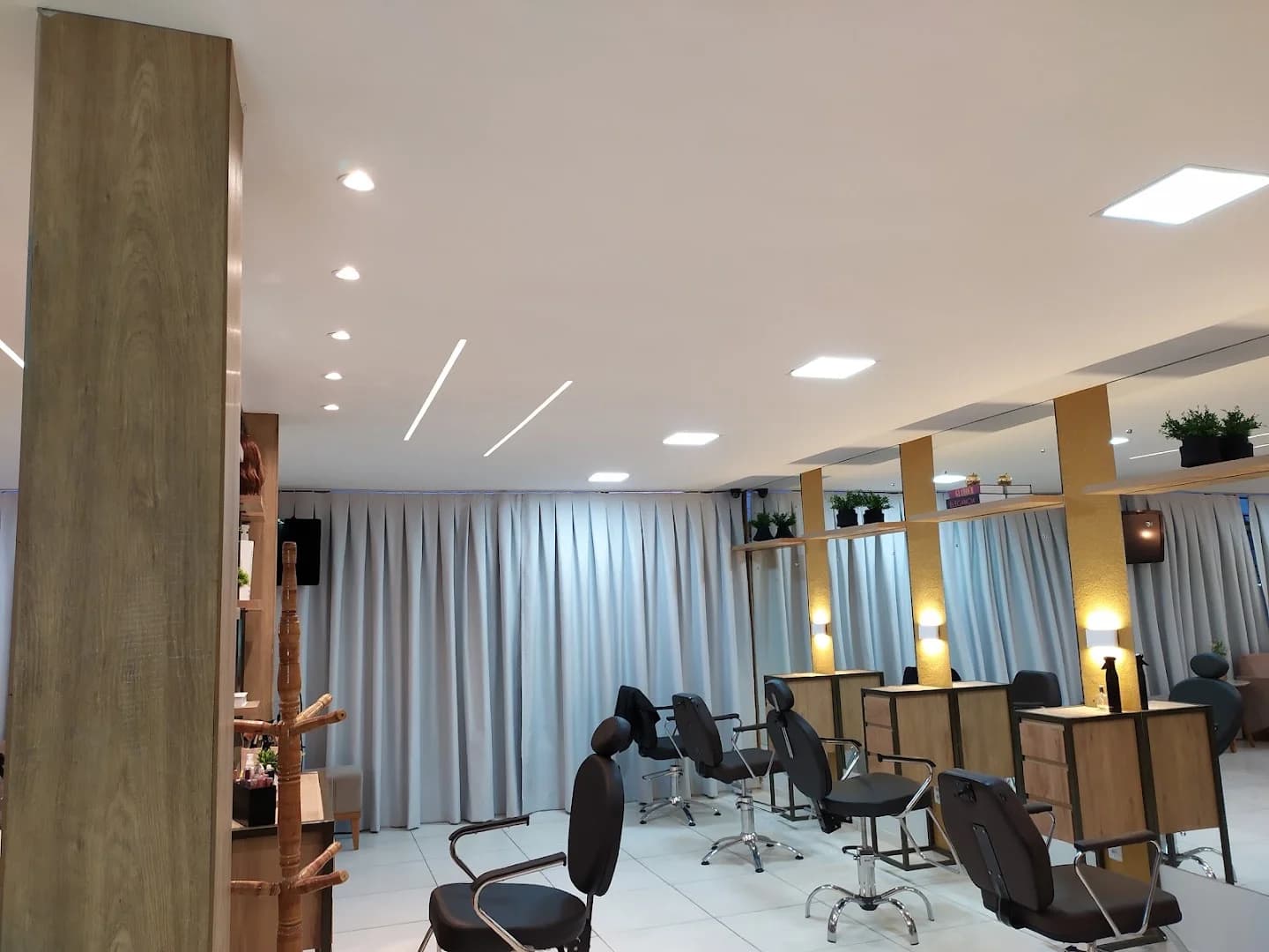 LS Eletricista - Eletricista Predial e Residencial – foto 3