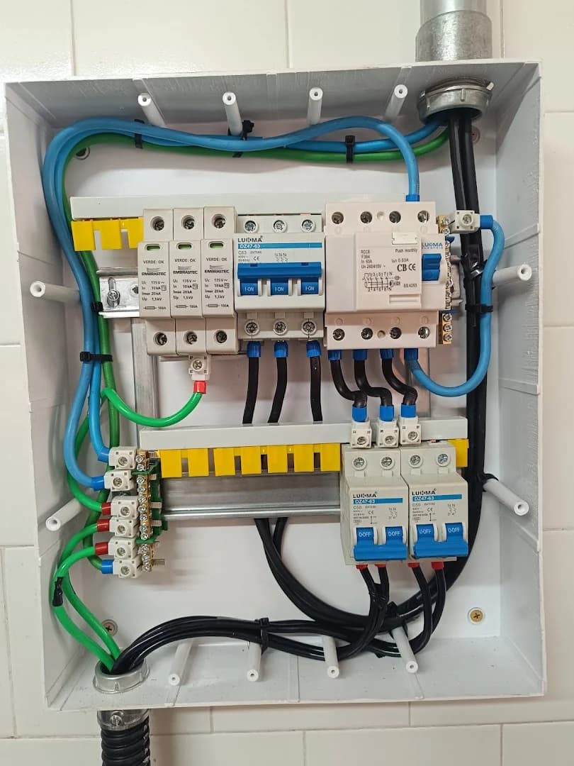 Eletricista em Ribeirão Preto 24h Instalação e Manutenção Elétrica – foto 3