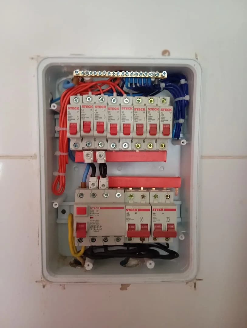 Eletricista em São Gonçalo e Niterói - KeL Instalações – foto 1