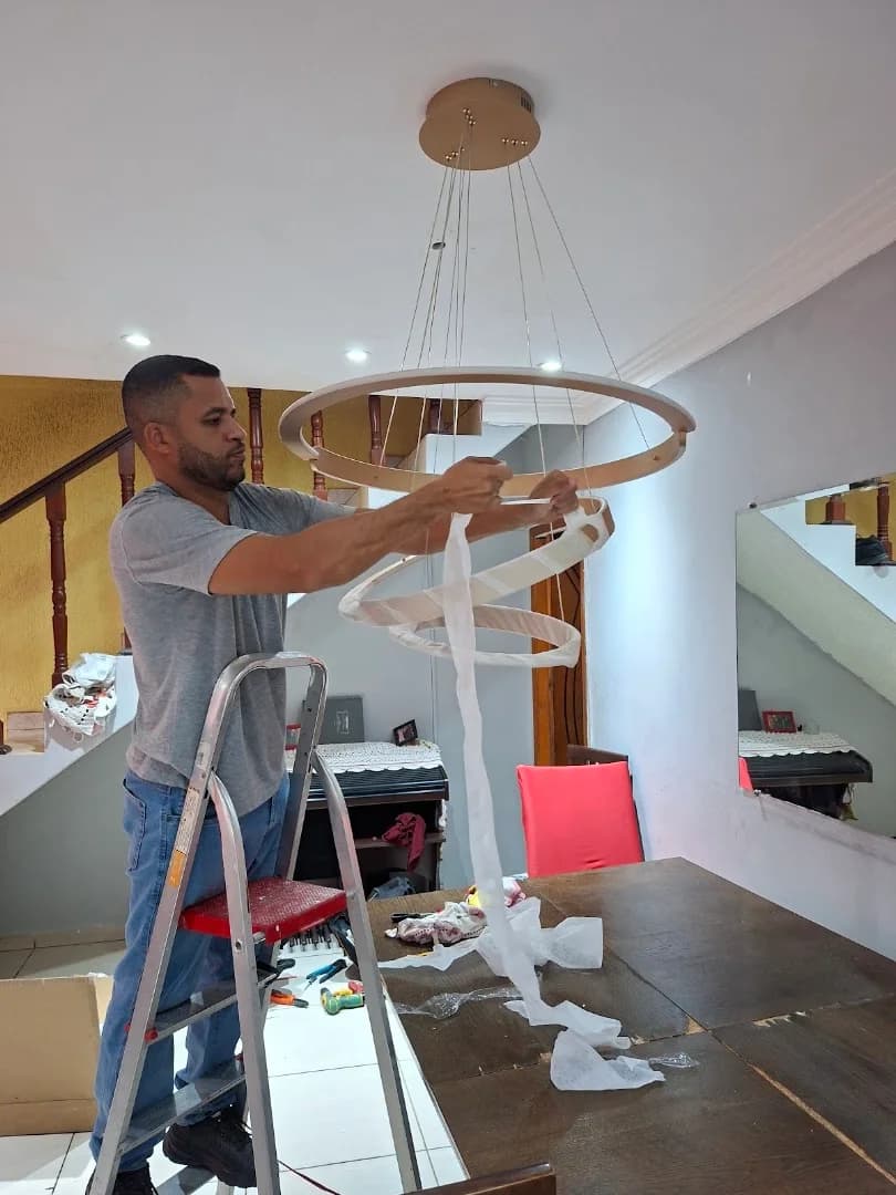 R&J Instalações Elétricas - Eletricista em Osasco